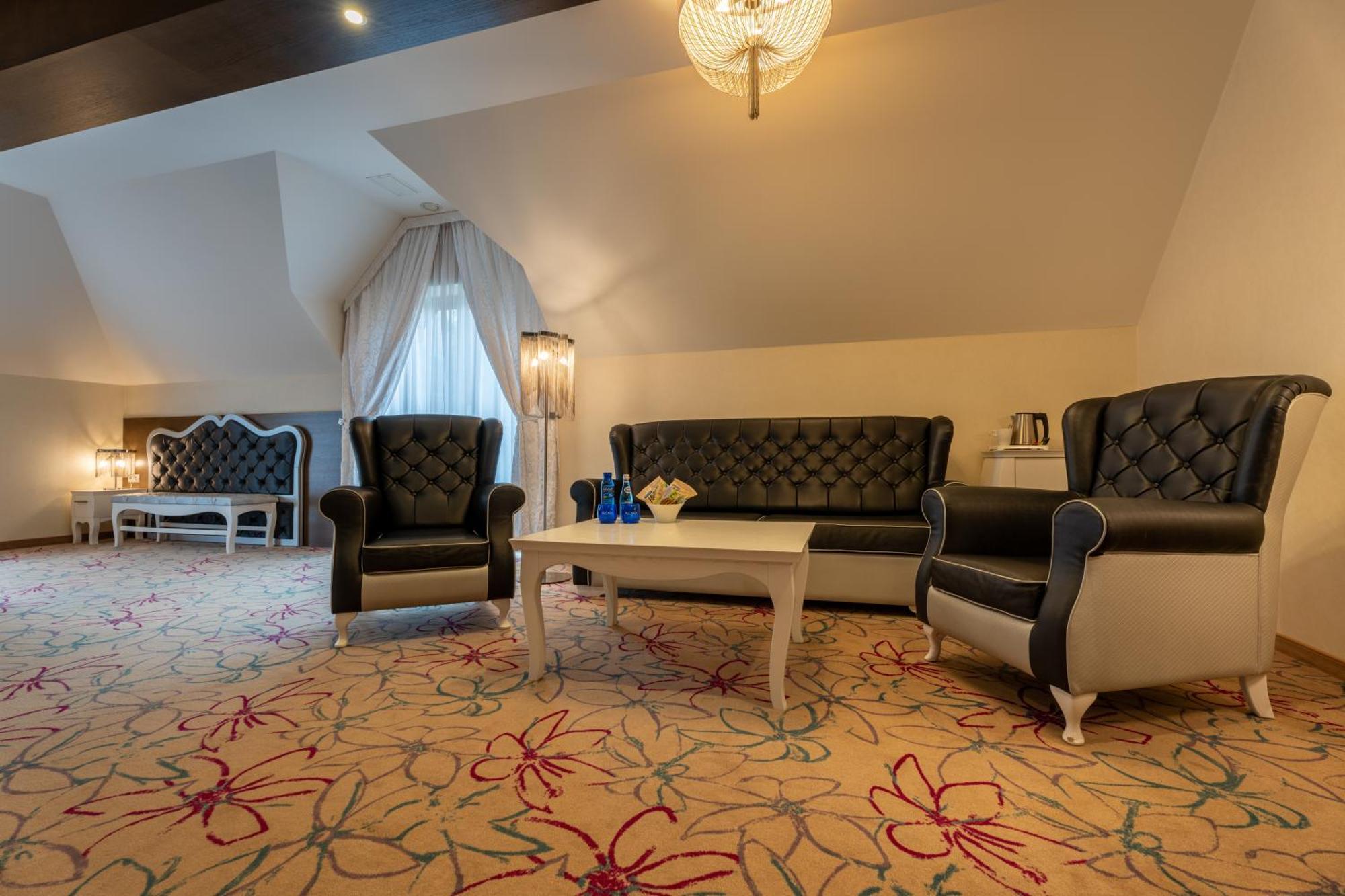 Hotel & Spa Czarny Gron Rzyki Rum bild